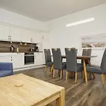 Kurhaus Nordstrand 31 Mit Sauna- Und Schwimmbadnutzung Im Ahoi! Erlebnisbad Sellin * Goehren (Ruegen)